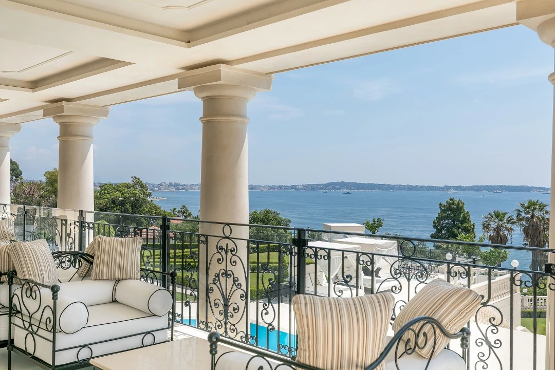 1680597545-Luxury Real estate rent Cannes Sky sea view balcony.webp